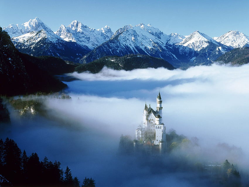 Neuschwanstein Castle: Germany's Fairytale Castle Impressive Magazine, German Scenery HD wallpaper