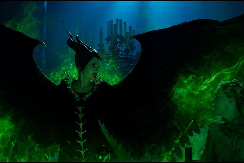 Maleficent: Mistress of Evil review: a boldly bonkers, Maleficent: Mistress of Evil 2019 HD wallpaper