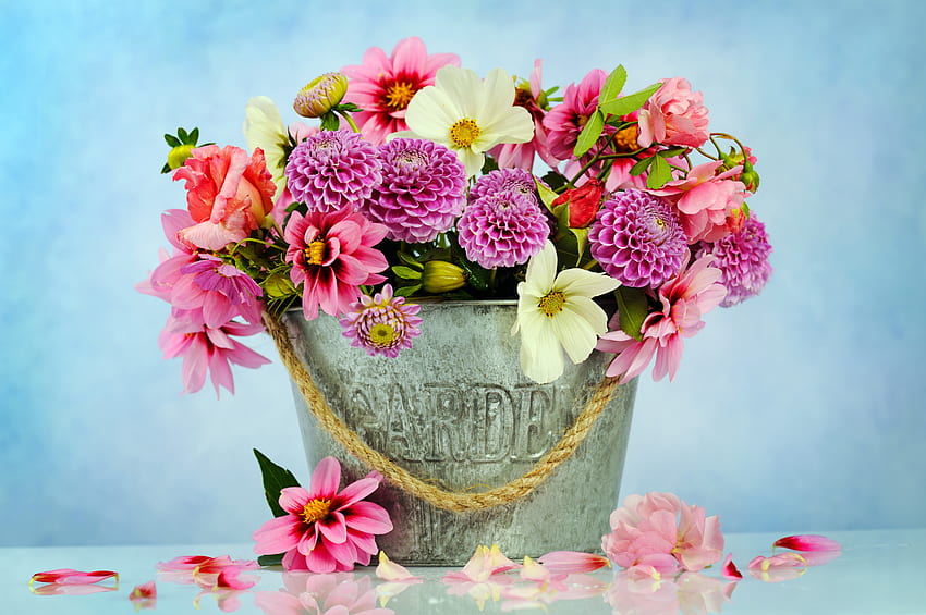 ช่อดอกไม้ฤดูใบไม้ผลิ หุ่นนิ่ง สีสัน ช่อดอกไม้ สวย แจกัน ดอกไม้ ฤดูใบไม้ผลิ น่ารัก วอลล์เปเปอร์ HD