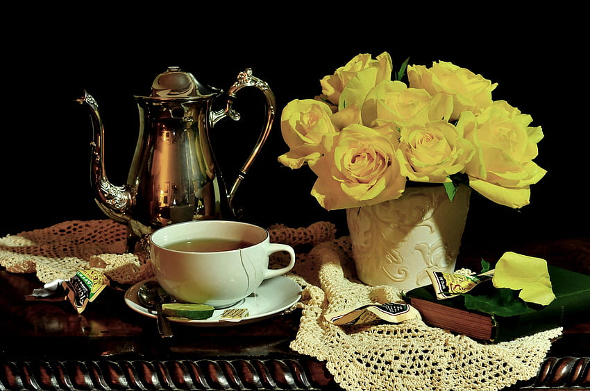 hora del té, naturaleza muerta, té, rosas, amarillo fondo de pantalla
