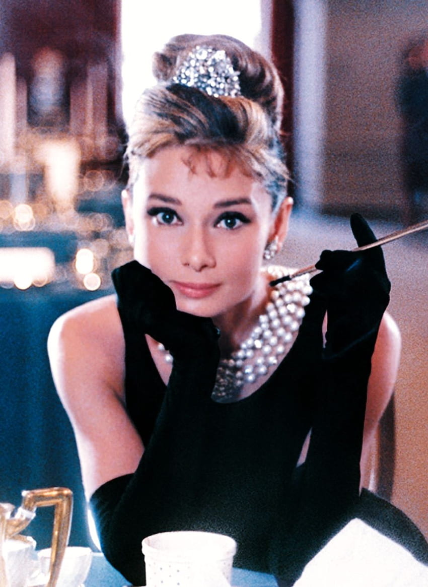 Audrey Hepburn Sarapan Di Tiffany's Costume 2, Sarapan di Tiffany's wallpaper ponsel HD