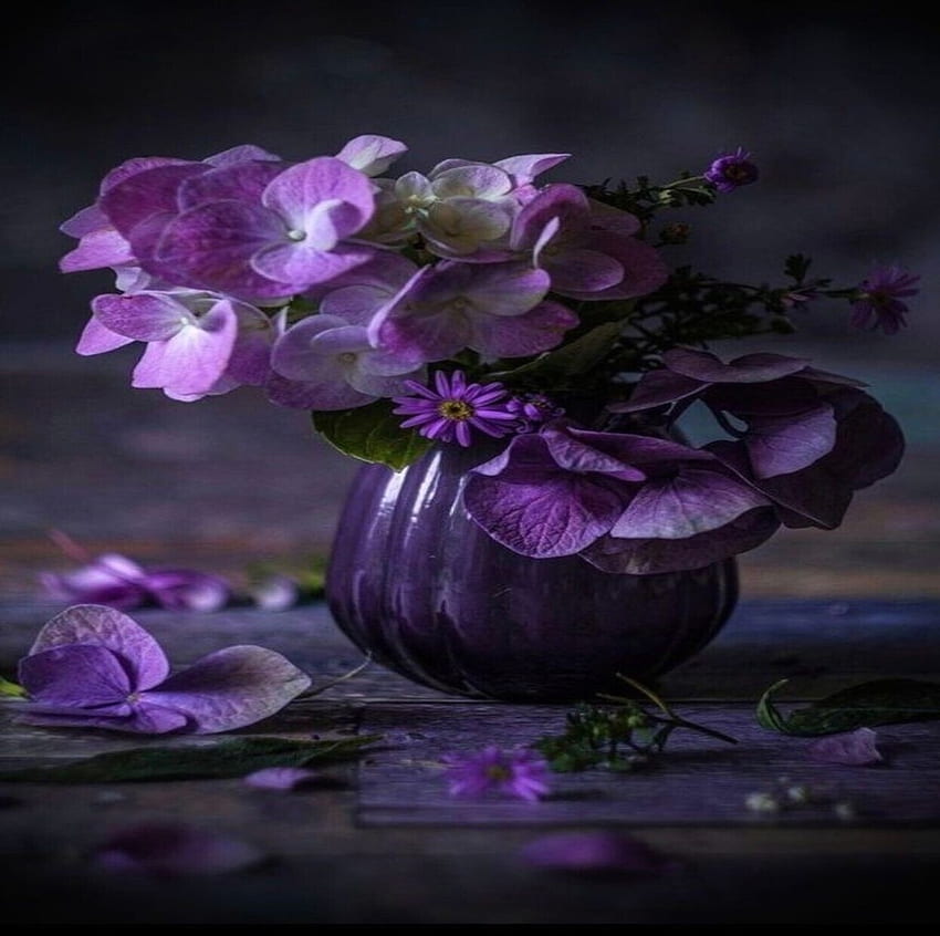 Bouquet of hydrangea, Flowers, Vase, Bouquet, Purple HD wallpaper