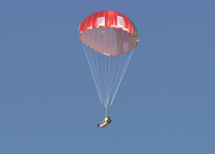 Paracaídas de alta calidad fondo de pantalla