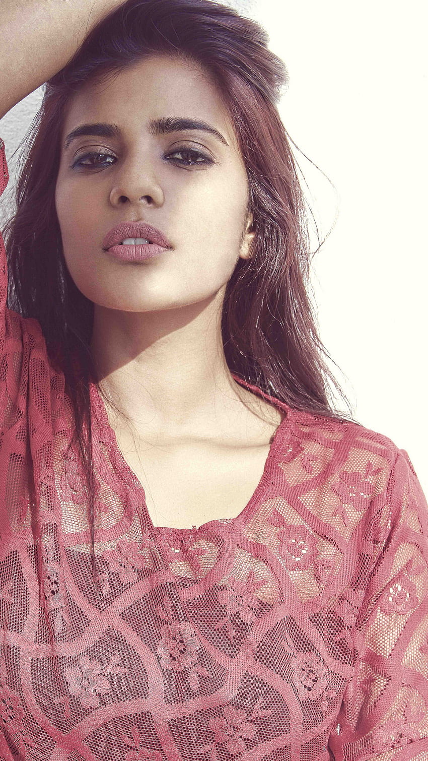 Айшвария Раджеш, тамилска актриса, съблазнителна HD тапет за телефон