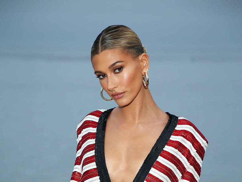 You Have To See Hailey Bieber's Custom Wedding Gown By Off White HD wallpaper