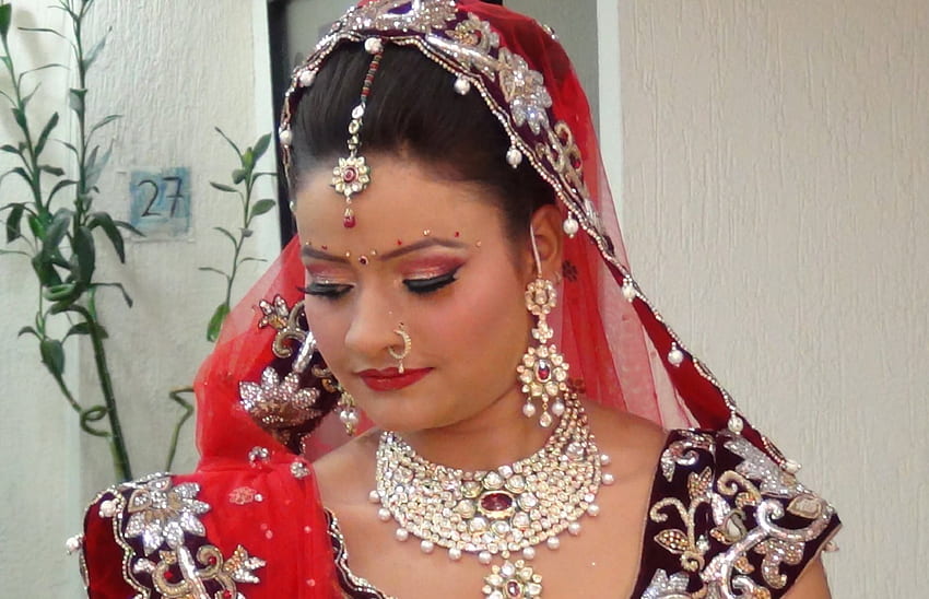 India Bridal Fashion Week Wedding Store, Makeup Wedding HD wallpaper ...