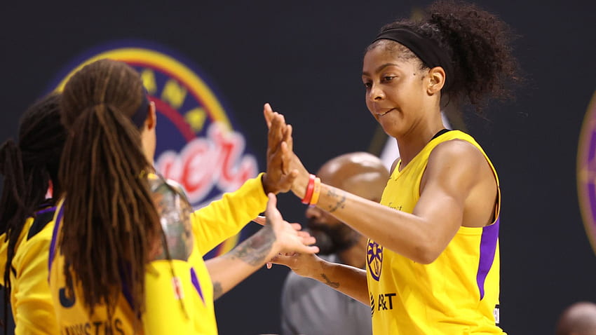 WNBA: Candace Parker i Chelsea Grey prowadzą Los Angeles Sparks przed Connecticut Sun. Wiadomości z NBA Tapeta HD