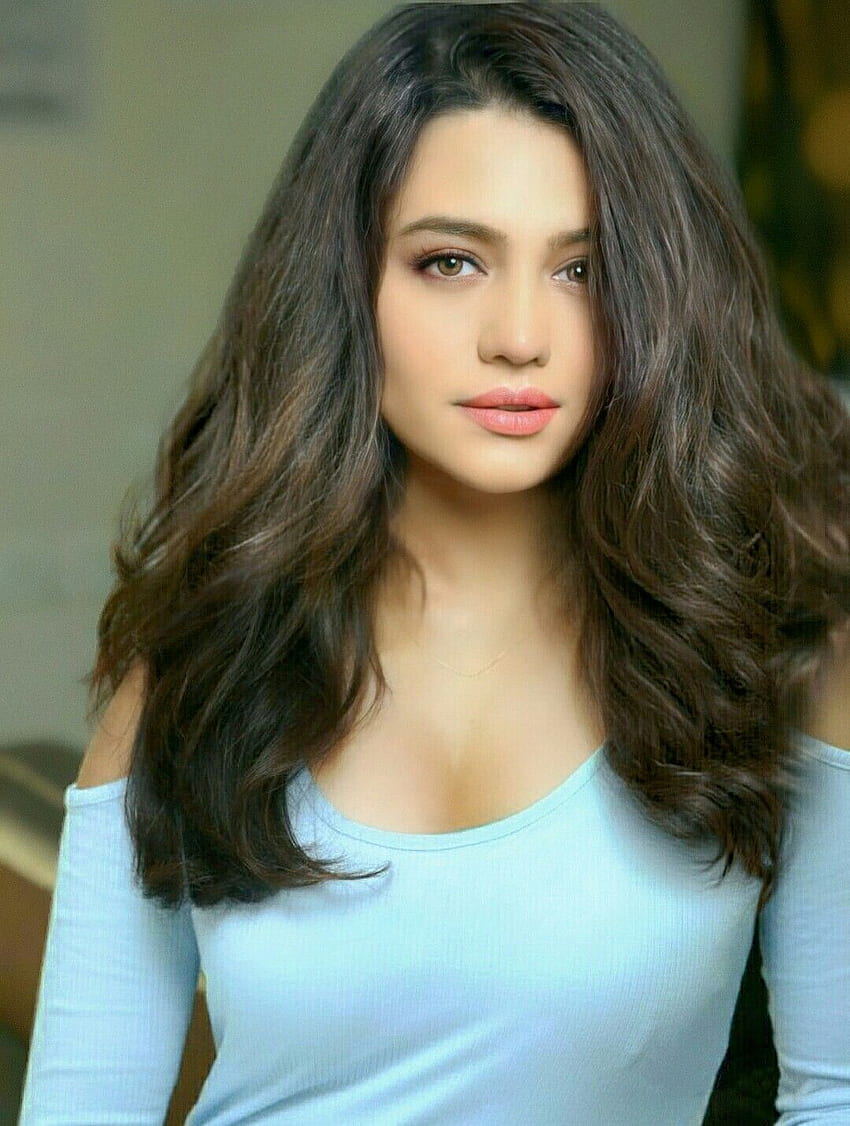 Zara Noor Abbas Terbaru . Gadis cantik, Tubuh gadis cantik, Kecantikan rambut wallpaper ponsel HD