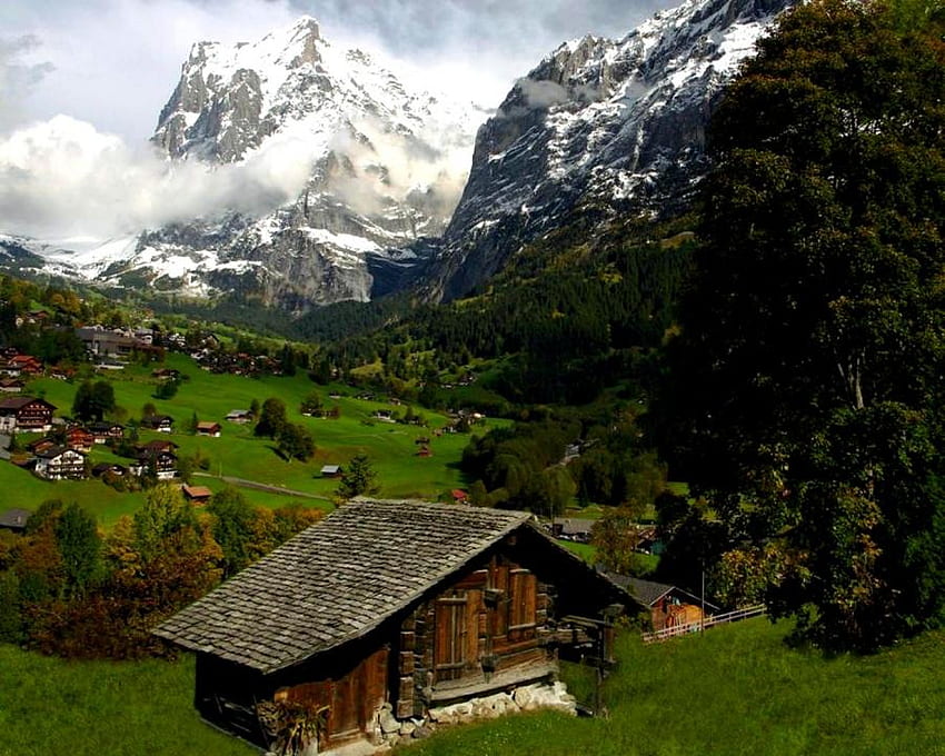 Grindelwald Village, pastagens, nevoeiro, suíça, casas, montanhas, aldeia, grindelwald papel de parede HD
