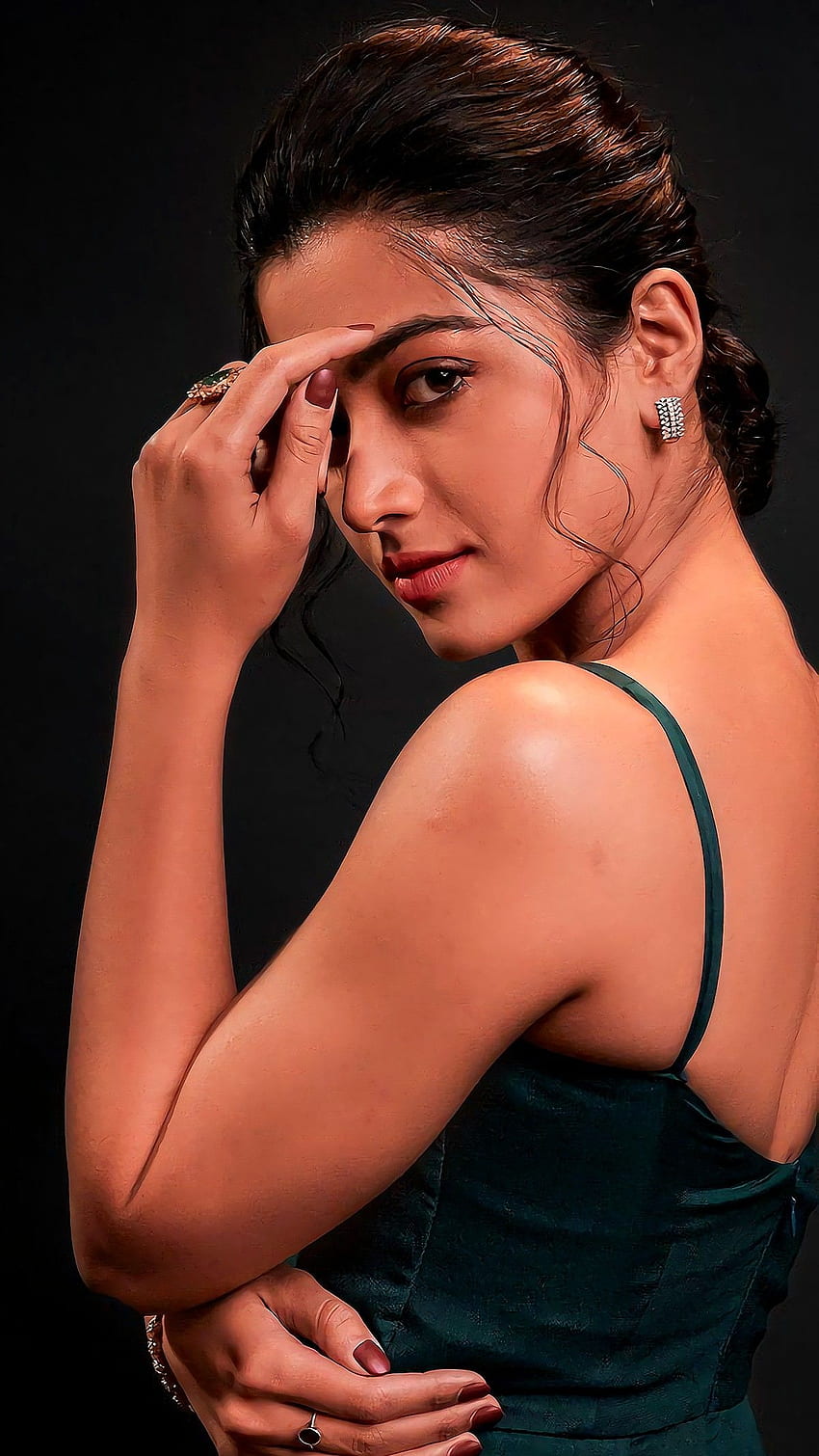 Rashmika mandanna, Telugu-Schauspielerin HD-Handy-Hintergrundbild