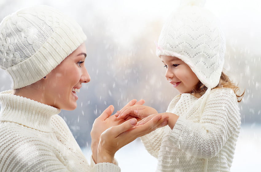 Love, sweet, winter, eyes, hands, girl, lady, snow, face, mother, happy, female HD wallpaper