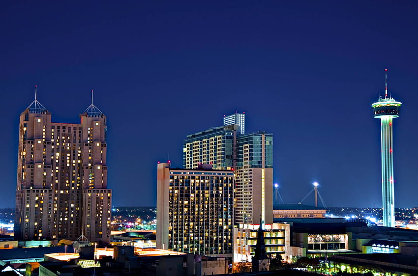 Skyline de San Antonio de noche - - - Consejo fondo de pantalla