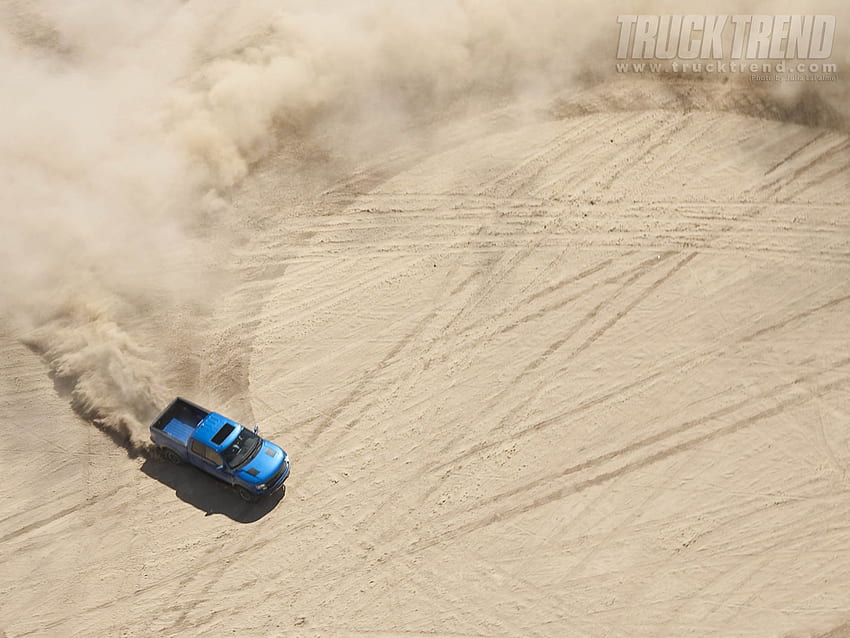 Raptor, blu, guado, sabbia, camion Sfondo HD