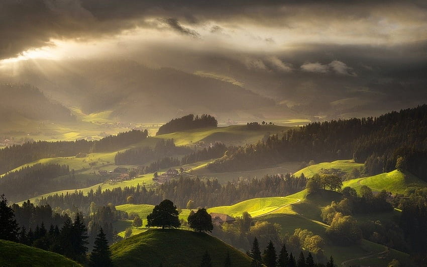 スイス, 風景, 森, ミスト, 自然, 山, 村, 太陽光線, 雲, 春, 緑 / そしてモバイルの背景 高画質の壁紙
