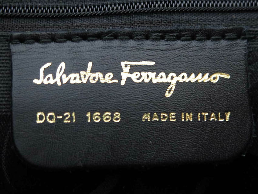 Salvatore Ferragamo Icon Motif Hand Bag Shoulder Bag Black Leather- e45395d HD wallpaper