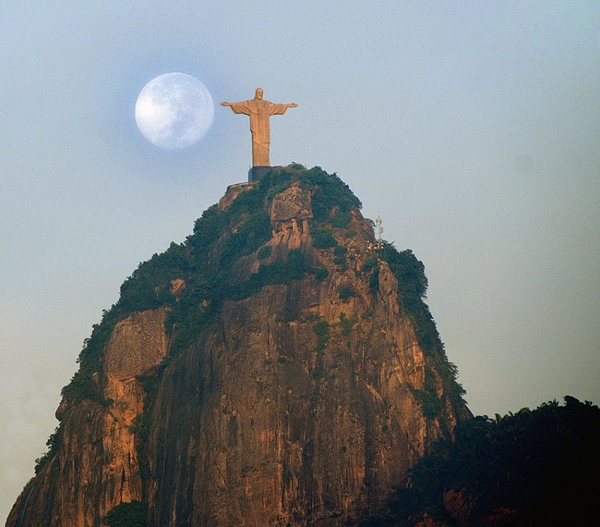 Cristo Redentor Redeemer di puncak gunung dan bulan purnama – Bepergian Keliling Dunia – Ulasan Liburan, Christ The Redeemer Wallpaper HD