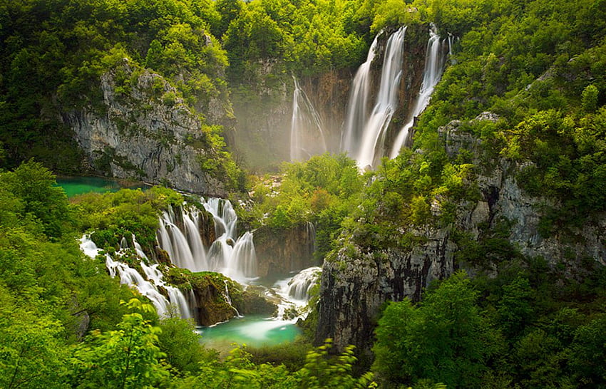 hermosas cascadas, cascadas, hermoso, naturaleza, verde fondo de pantalla