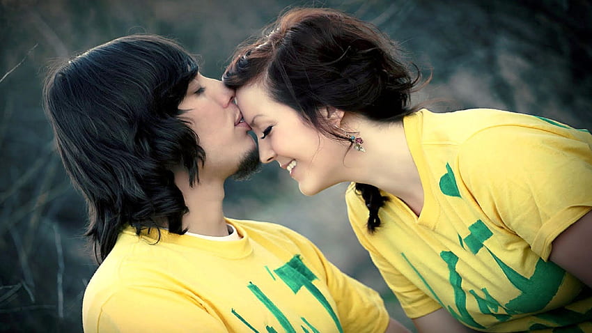 Romantyczne całowanie się par - Hot Pic Para Romantyczne, romantyczne słodkie pary Tapeta HD