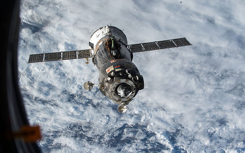 Soyuz Spacecraft, space, earth, soyuz, spacecraft HD wallpaper