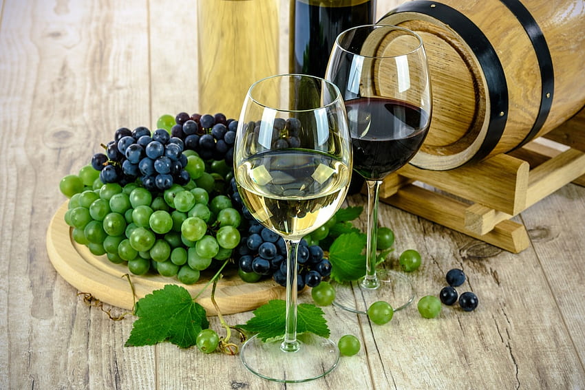 Rot- und Weißwein, Weiß, Wein, Trauben, Zwei, Tisch, Rot, Gläser HD-Hintergrundbild