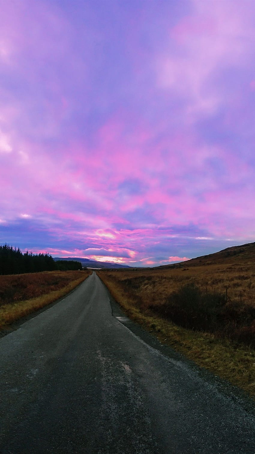 Droga, Purpurowe niebo, Chmury, Zachód słońca IPhone 8 7 6 6S Plus , Tło, ,, Różowe fioletowe niebo Tapeta na telefon HD