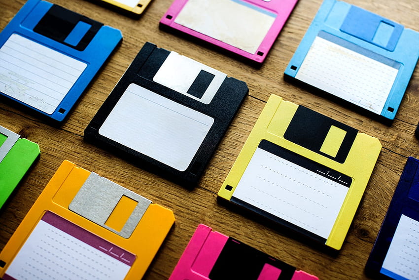 Old school floppy disk drive HD wallpaper