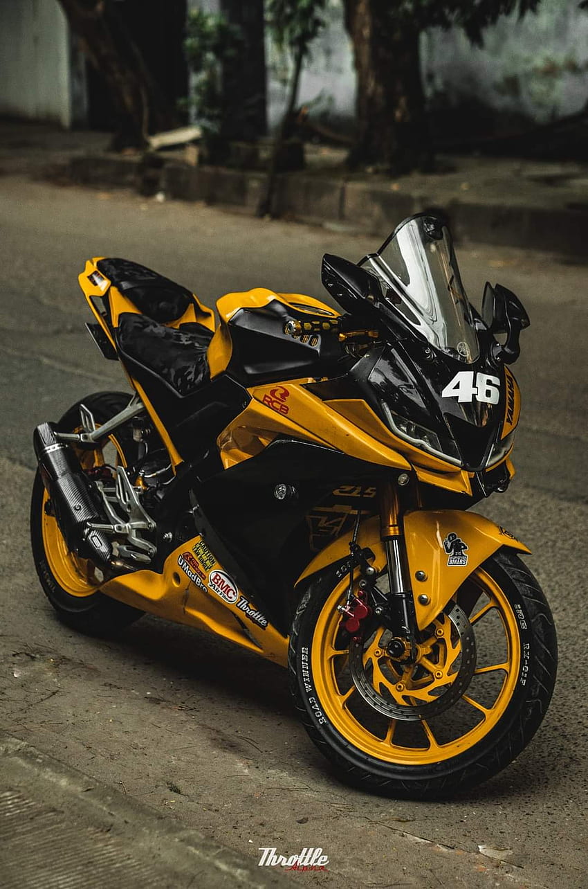 Yamaha R15 v3, motocykl, reflektor Tapeta na telefon HD