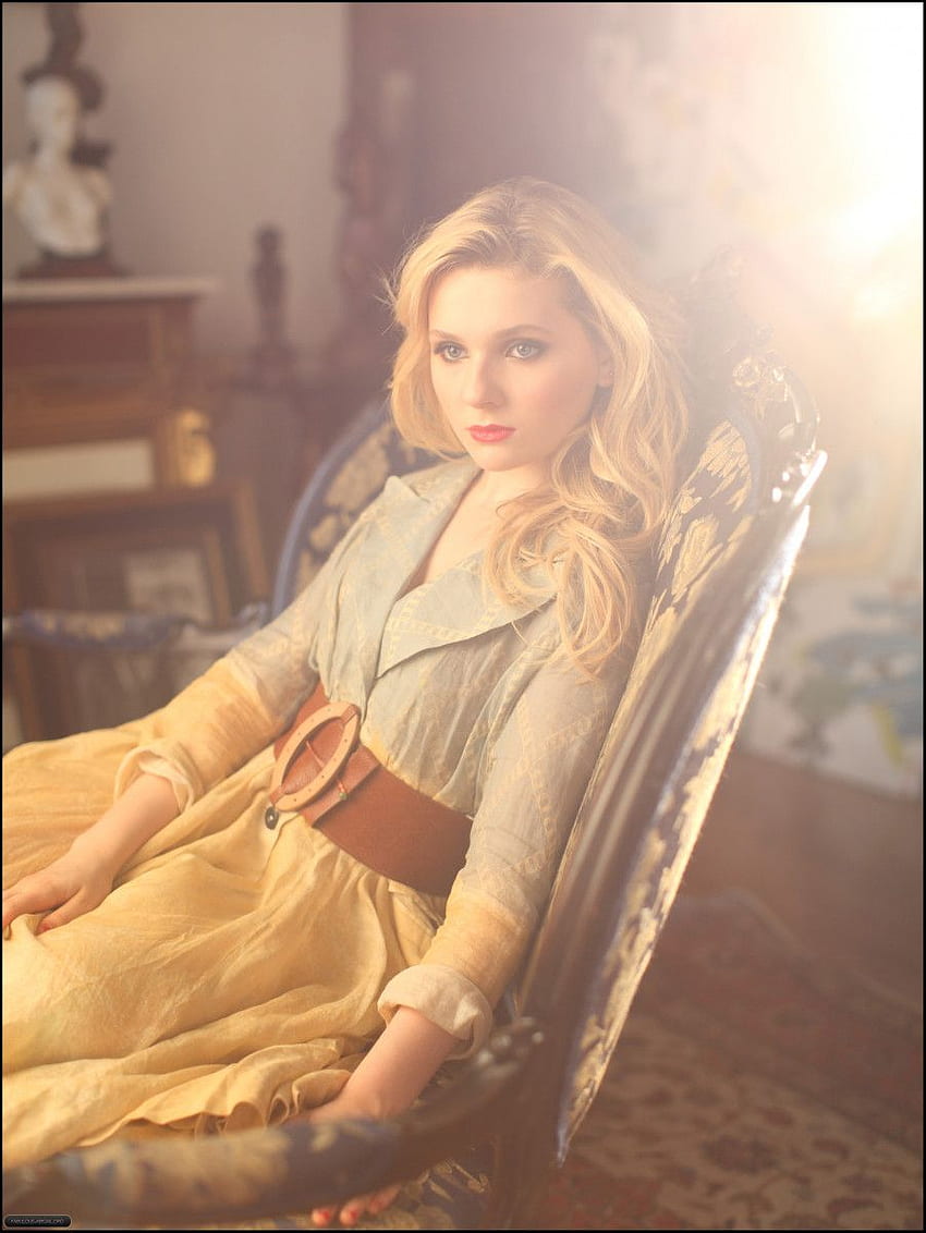 Abigail Breslin Hd Wallpaper Pxfuel