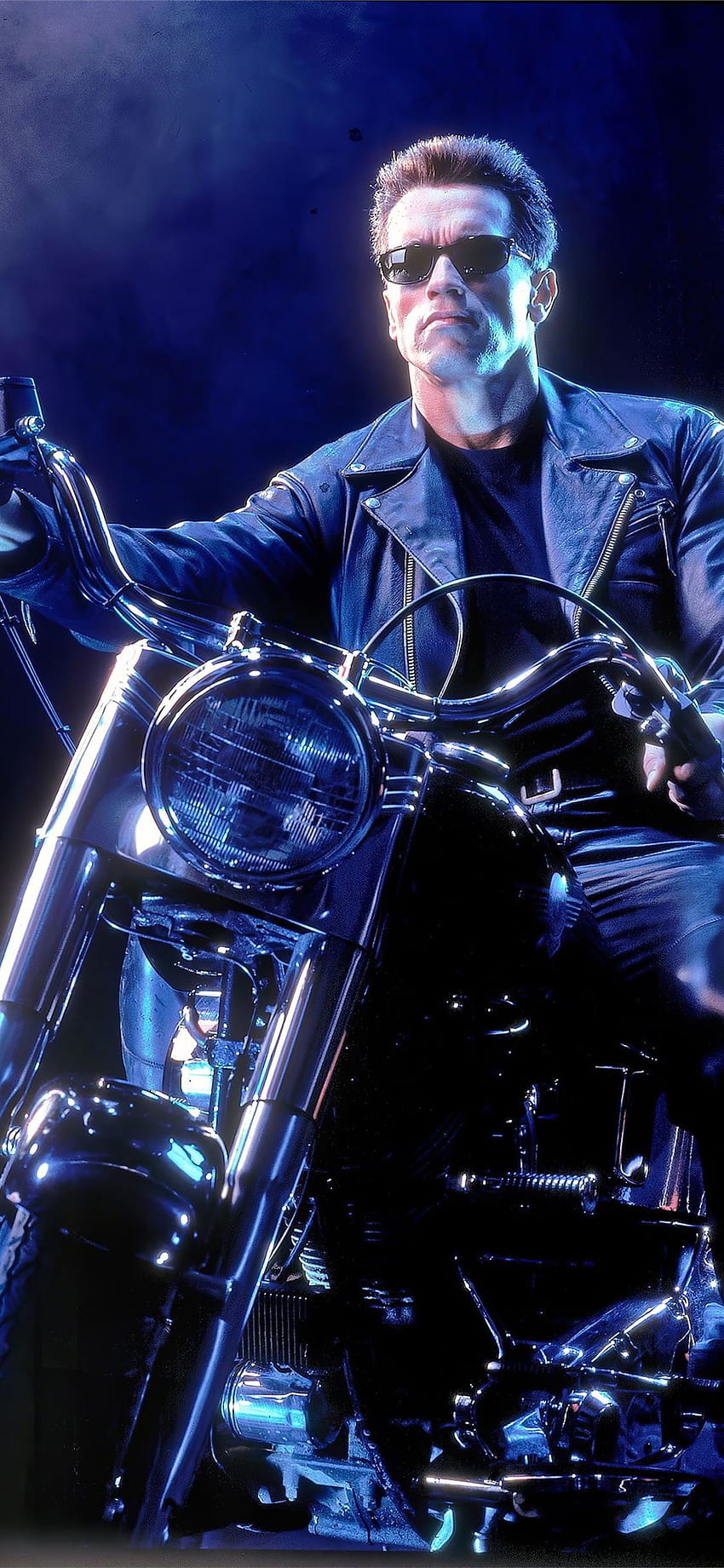 o terminador na bicicleta iPhone X , Arnold Schwarzenegger Terminator Papel de parede de celular HD