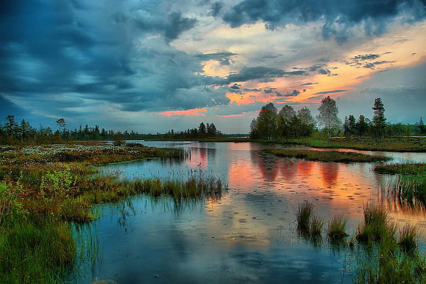 Blue Sunset Lake Swamp, réflexion, nuages, marais, ciel, nature, eau, coucher de soleil Fond d'écran HD