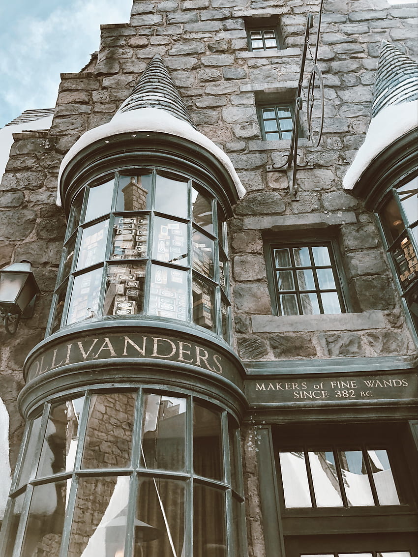Harry Potter, Diagon Alley, monument, architecture médiévale, façade, arrière-plan - Fond d'écran de téléphone HD