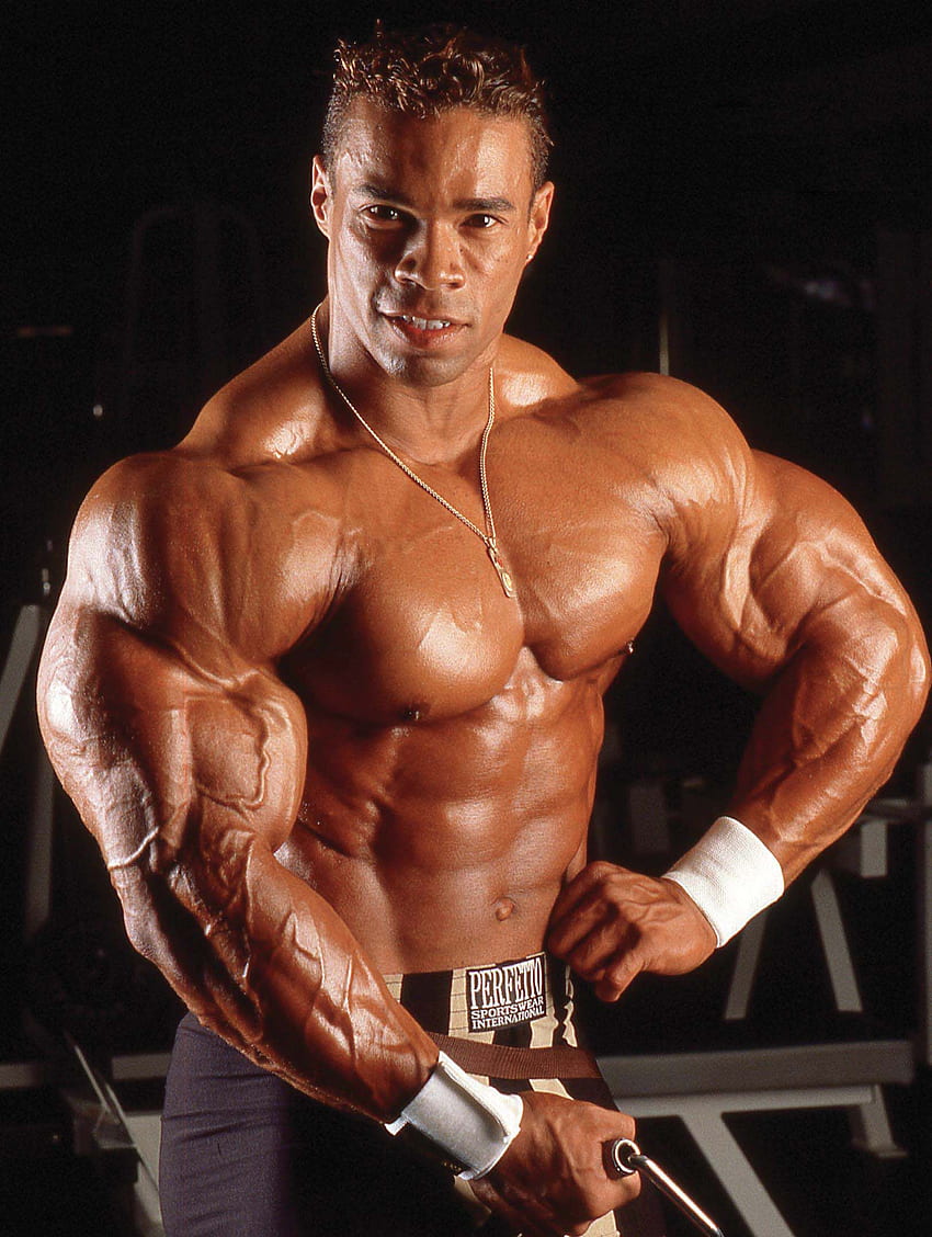 2002 - Kevin Levrone, USA (16 July 1965), height 5-foot-11 (180 cm)