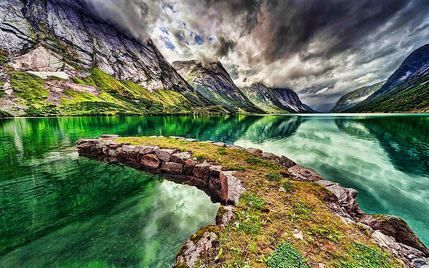 Noruega, R, naturaleza hermosa, montañas, fiordos, agua esmeralda, Europa, naturaleza noruega para con resolución . Alta calidad fondo de pantalla