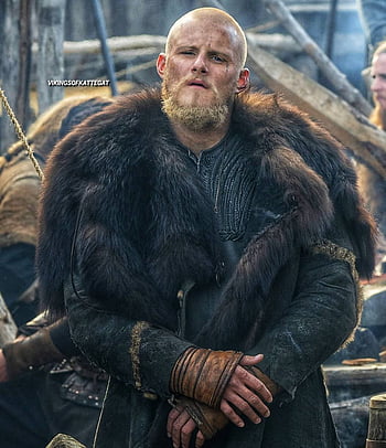 Mobile wallpaper: Tv Show, Vikings, Bjorn Lothbrok, 1351959 download the  picture for free.