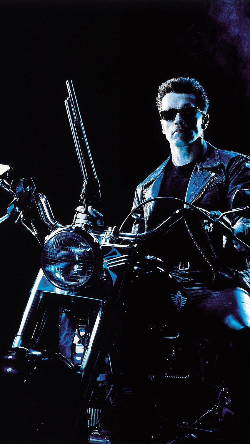 Arnold Schwarzenegger in Terminator 2 Il giorno del giudizio Sfondo del telefono HD