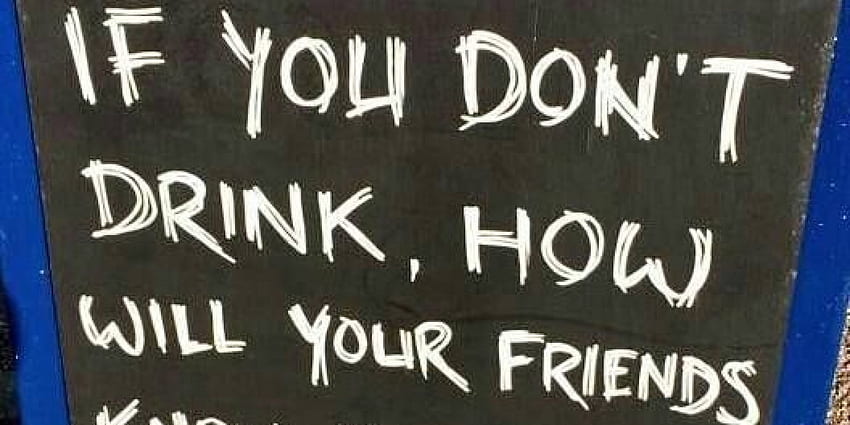 Funny Bar Chalkboard Signs 29, Alcohol Quotes HD wallpaper