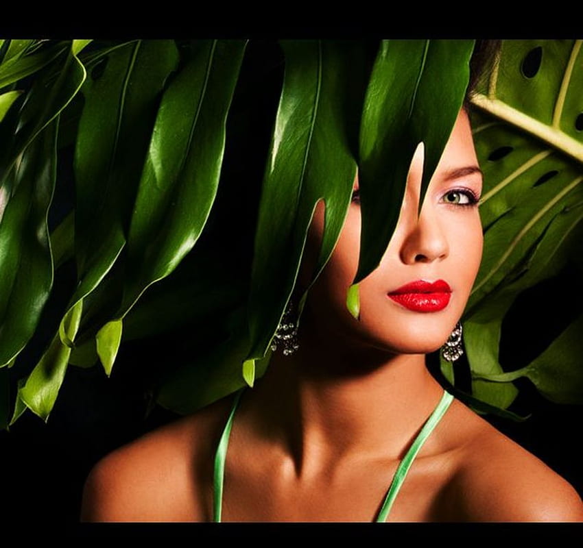 HIDDEN BEAUTY, model, face, hidden, woman, beauty, palm leaf HD wallpaper
