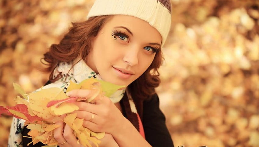 Pretty Autumn Girl, occhi azzurri, graphy, ragazza, bella, donna, foglie, carina, viso, autunno Sfondo HD