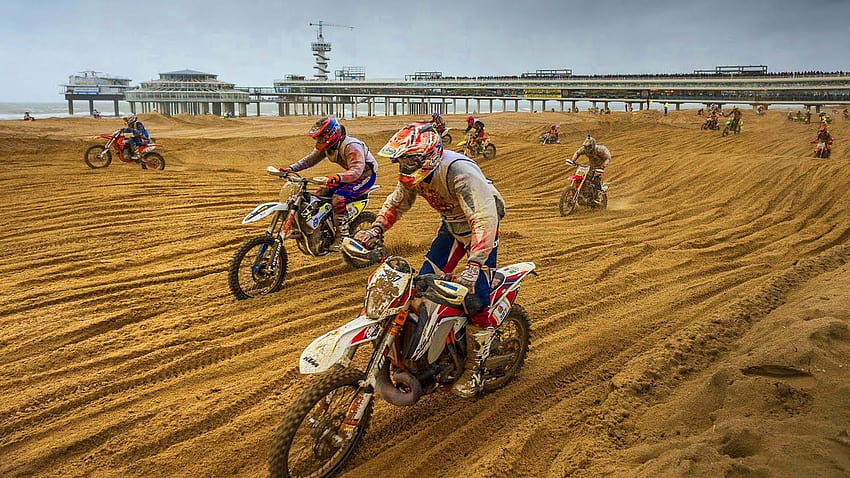 Mass Dirt Bike Racing en la playa de La Haya. Red Bull Knock Out, Red Bull Motocross fondo de pantalla