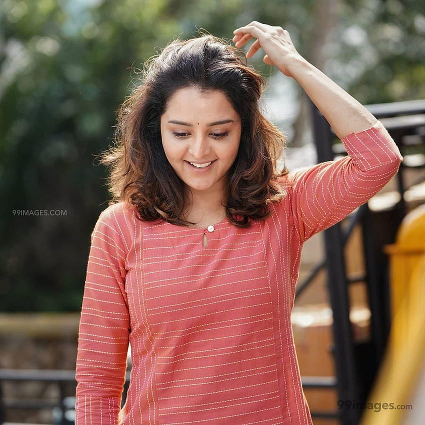 Manju Warrier , (), (Android IPhone) (2020) HD phone wallpaper