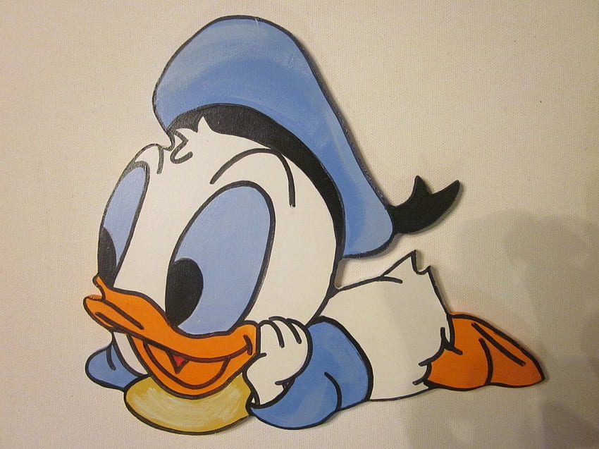 daisy duck face painting