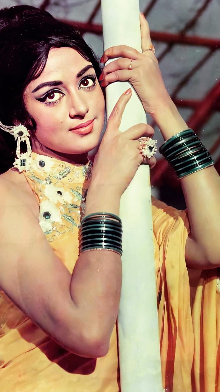 Hema Malini, actriz de Bollywood, tum haseena mein jawan fondo de pantalla del teléfono