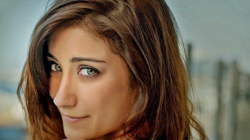 Hazal Kaya Background HD wallpaper | Pxfuel