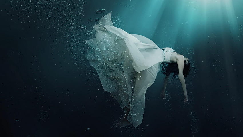 Girl Drowning In Water HD wallpaper | Pxfuel