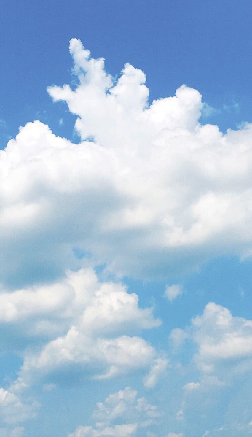 Sunny days and wishing the one I loved was the one I was with. ❤️. Sky and clouds, Sky aesthetic, Cloud painting, Aesthetic Sunny HD phone wallpaper