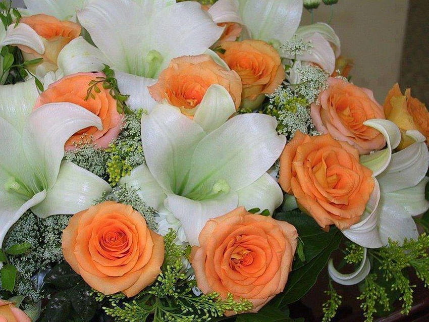 花、花束、オレンジ色のバラ、素敵な、花びら、白い花 高画質の壁紙
