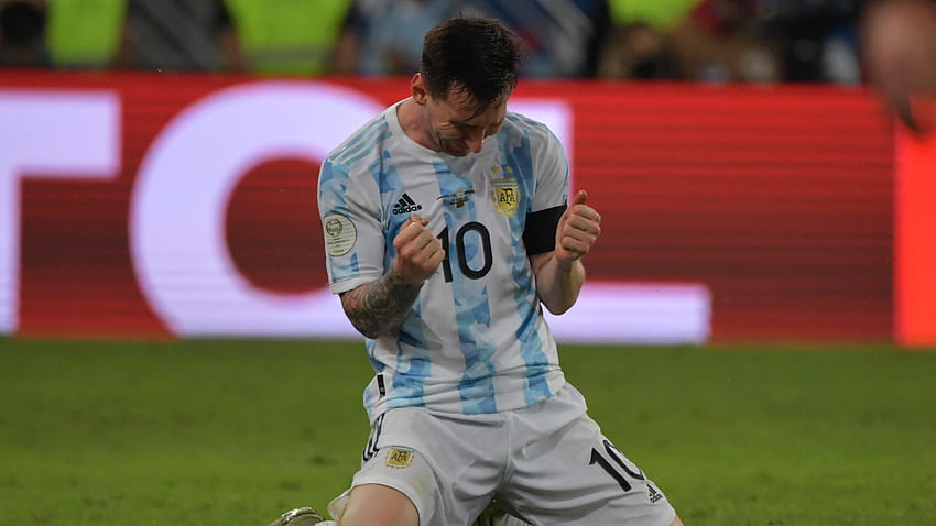 A felicidade é imensa' - Messi emocionado ao finalmente conquistar o primeiro grande título internacional na Copa América. Sporting News Canadá, Messi Copa América 2021 papel de parede HD