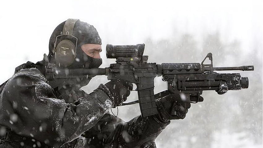 No weather can defeat a Commando - - Armies of the World all Military Fans Group, Gign HD wallpaper