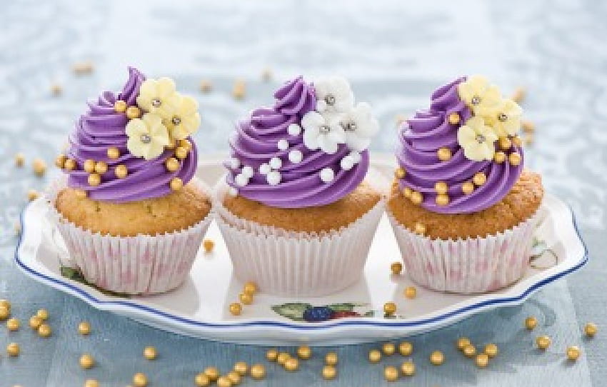 Sweet cupcakes, sweets, dessert, pastries, food, muffins, cupcakes, candy, flowers, dish, cream HD wallpaper