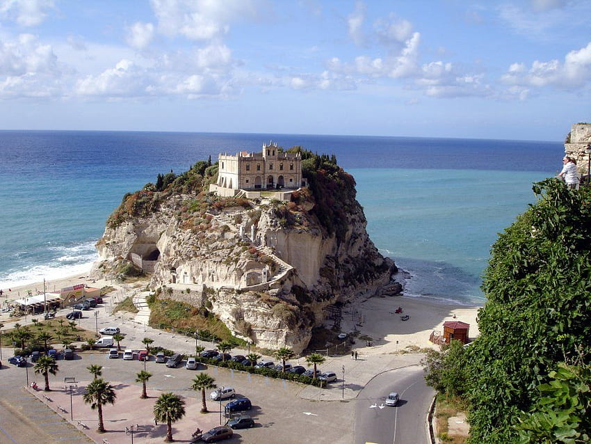 Calabria Travel Guide. Things To See In Calabria - Sightseeings & Interesting Places HD wallpaper
